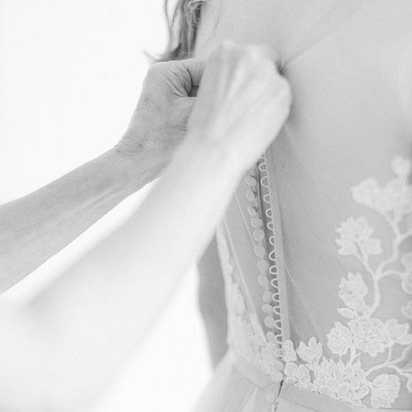 Watters White Lace Wedding Dress - Picture 3 of 4